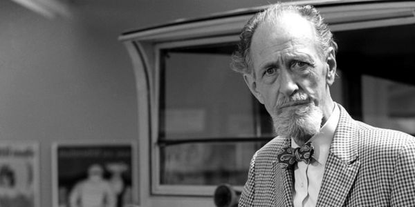 Photo of Fyfe Robertson